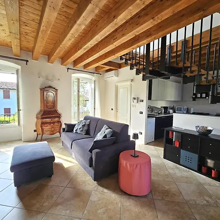 La Casa Di Betty-by Goccia Di Lago *